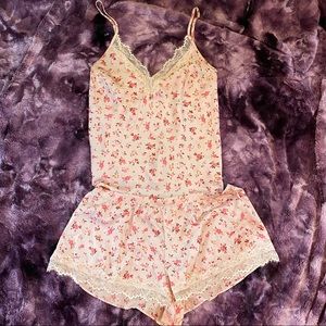 Victoria secret pajama shorts set